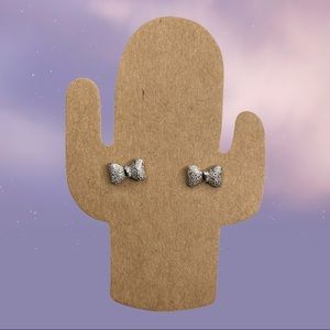 ⭐️Super Cute Bow Tie Earrings - Set of 12 Pairs